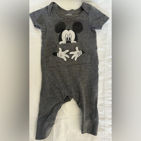 Lot of 3 Disney Mickey Mouse Baby Boy Outfits – Rompers & bodysuit Size 3-6Month - Picture 2 of 5